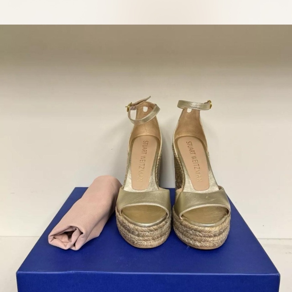 Stuart Weitzman Gold Metallic Leather Espadrille Wedge Sandals Platform Heel 6.5 - Picture 1 of 6